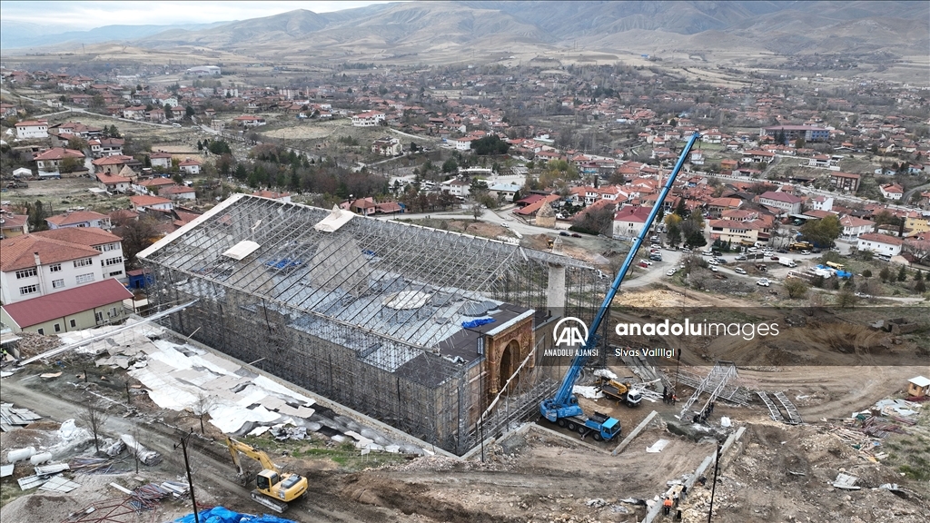 Divriği Ulu Camii ve Darüşşifası'ndaki restorasyonda sona yaklaşıldı