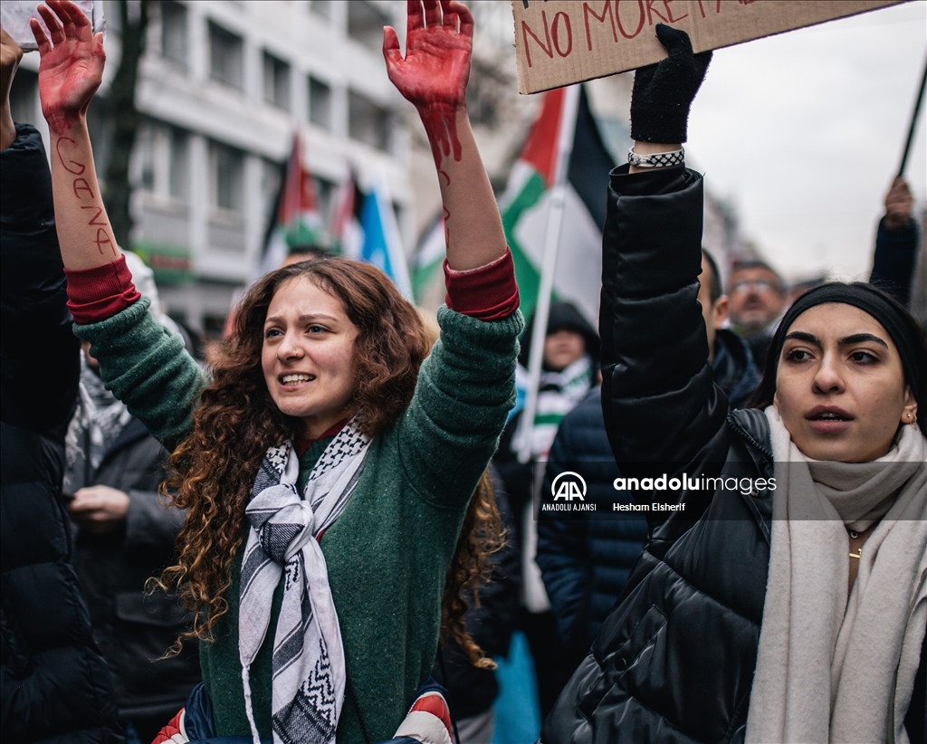 Almanya'da Filistin'e destek gösterisi düzenlendi