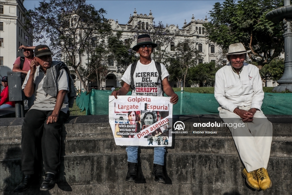 Peru'da hükümet karşıtı gösteri