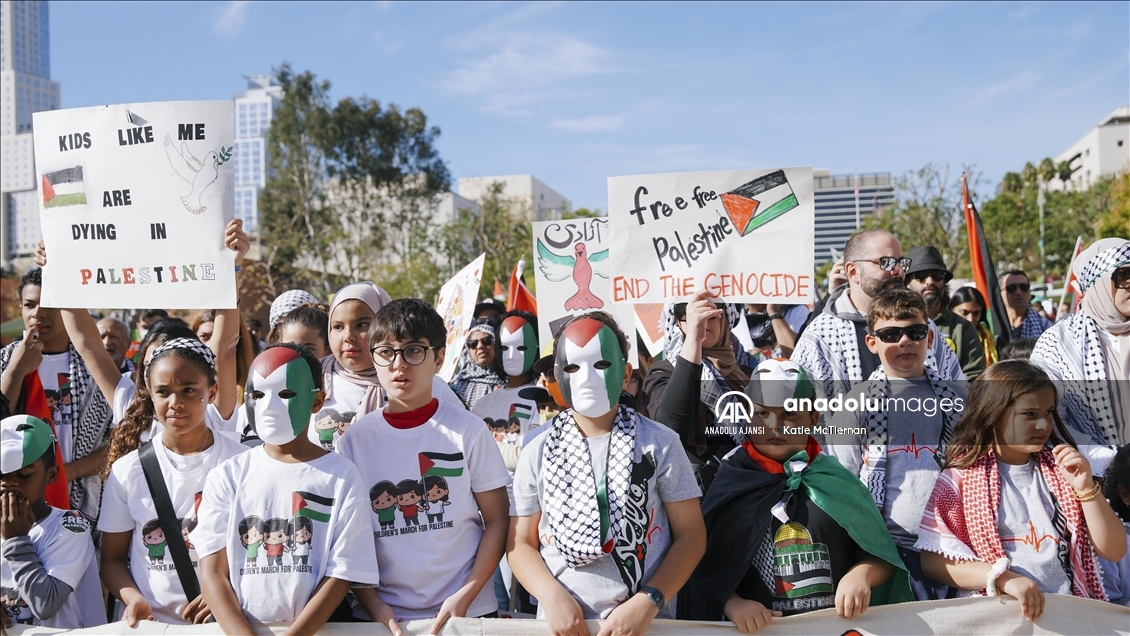 Kaliforniya'da Filistin’e destek gösterisi düzenlendi