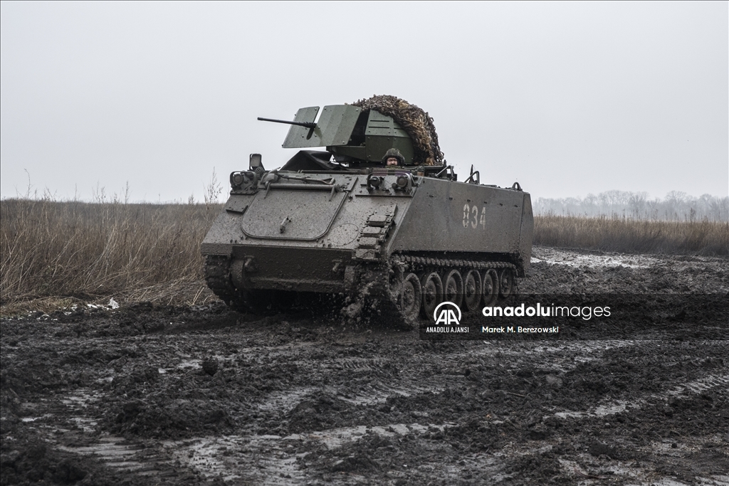Ukrayna'nın Donetsk Oblastı'nda askeri hareketlilik sürüyor
