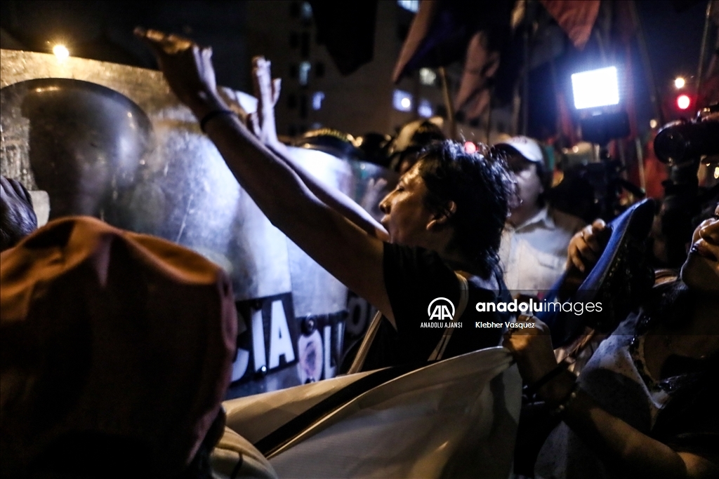 Peru'da hükümet karşıtı gösteri
