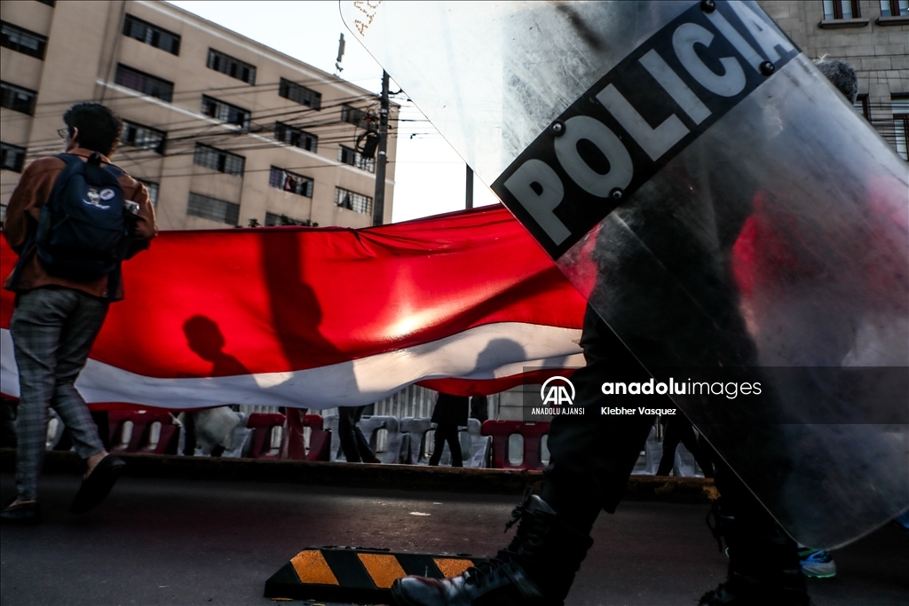 Peru'da hükümet karşıtı gösteri