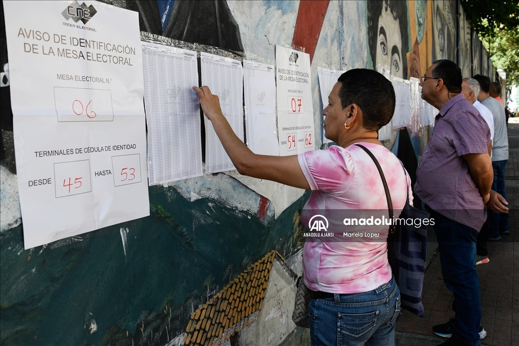Venezuela'da Essequibo bölgesi için referandum yapıldı