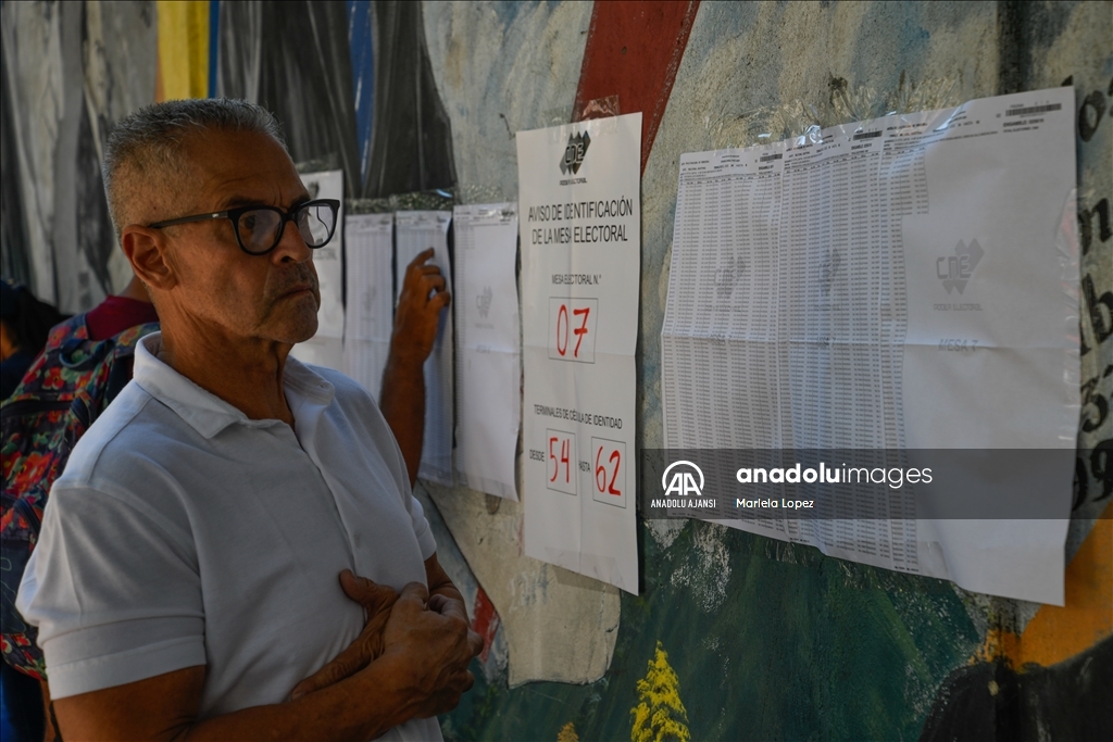 Venezuela'da Essequibo bölgesi için referandum yapıldı