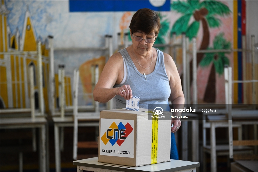 Venezuela'da Essequibo bölgesi için referandum yapıldı