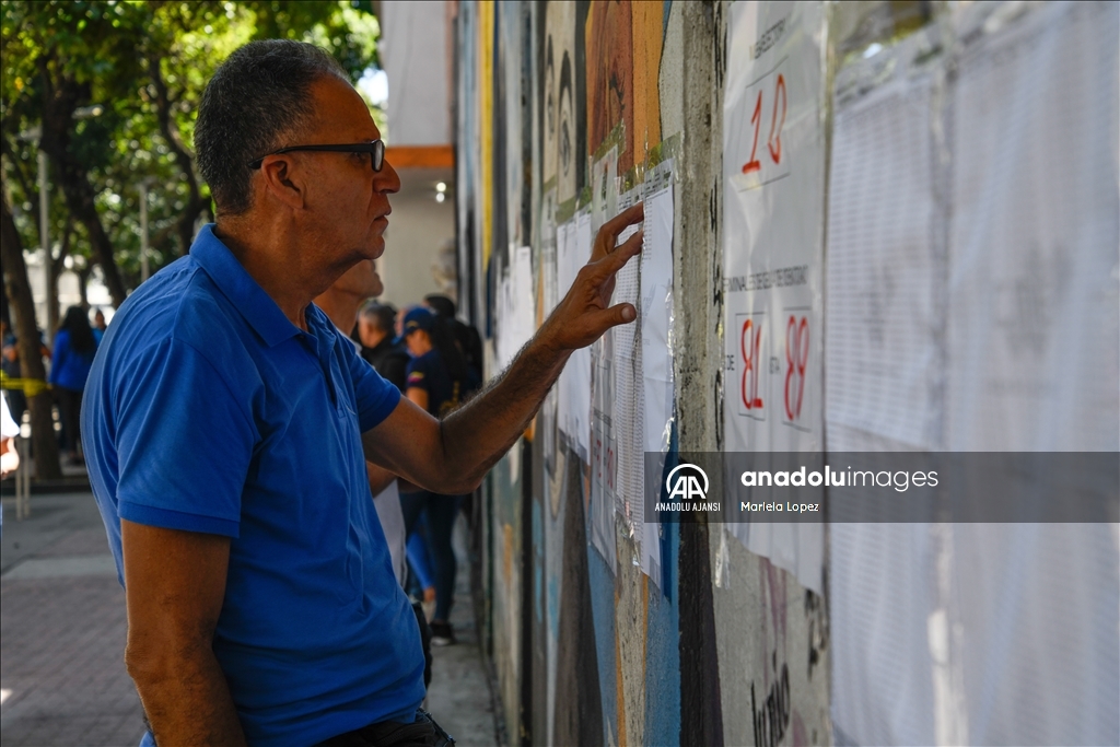 Venezuela'da Essequibo bölgesi için referandum yapıldı