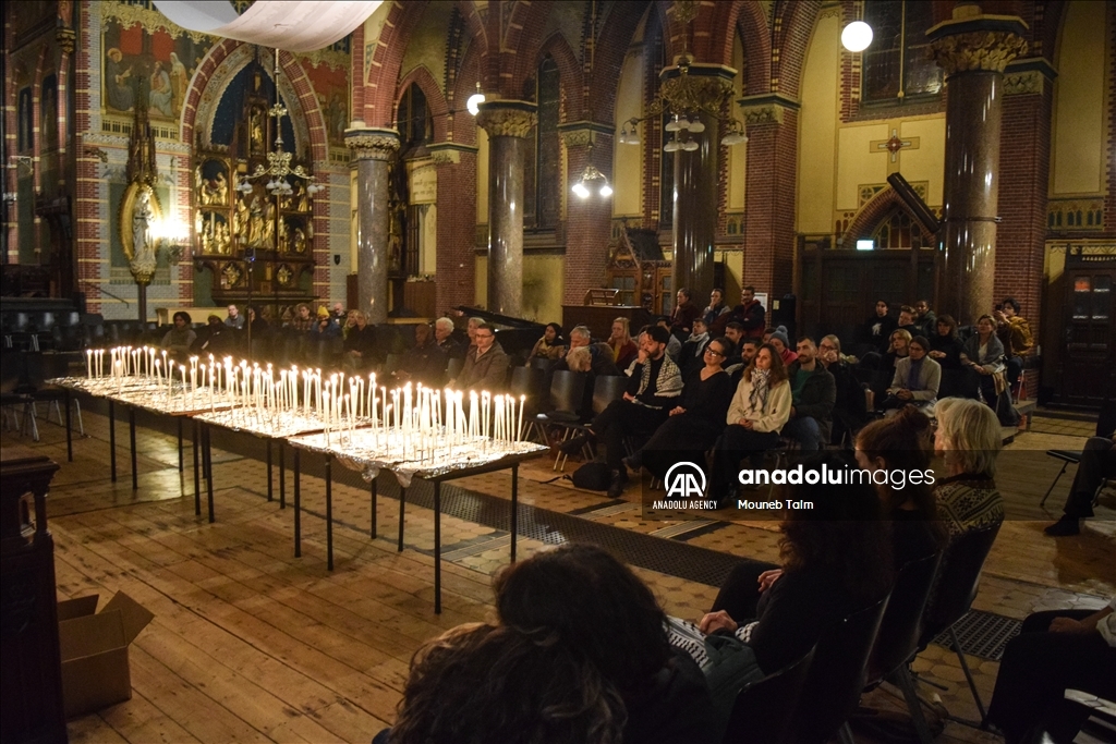 Представители разных религий собрались в церкви в Амстердаме в поддержку Газы