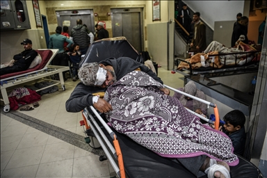 Палестинцы, укрывшиеся в больнице «Ан-Наср» выживают в сложнейших условиях