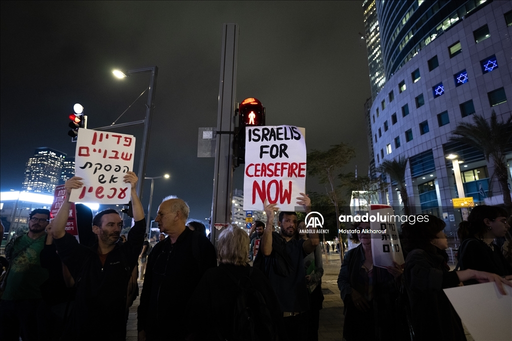 Israeli activists call for ceasefire in Tel Aviv
