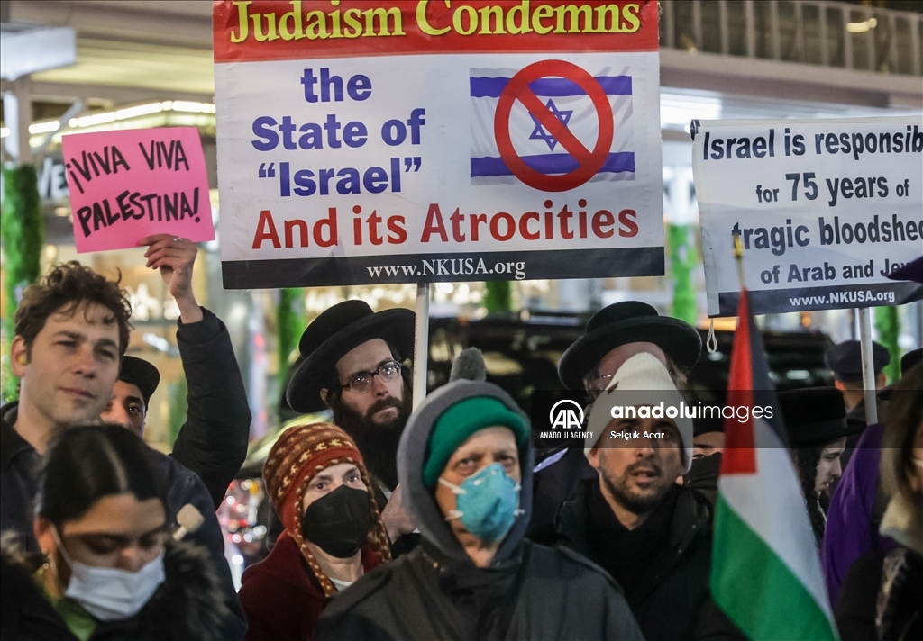 Students protest outside of CUNY Chancellor's office in New York