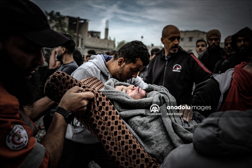 Israeli attacks on Gaza continue