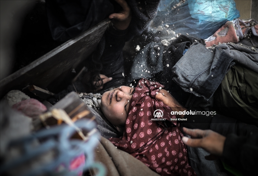 Israeli attacks on Gaza continue