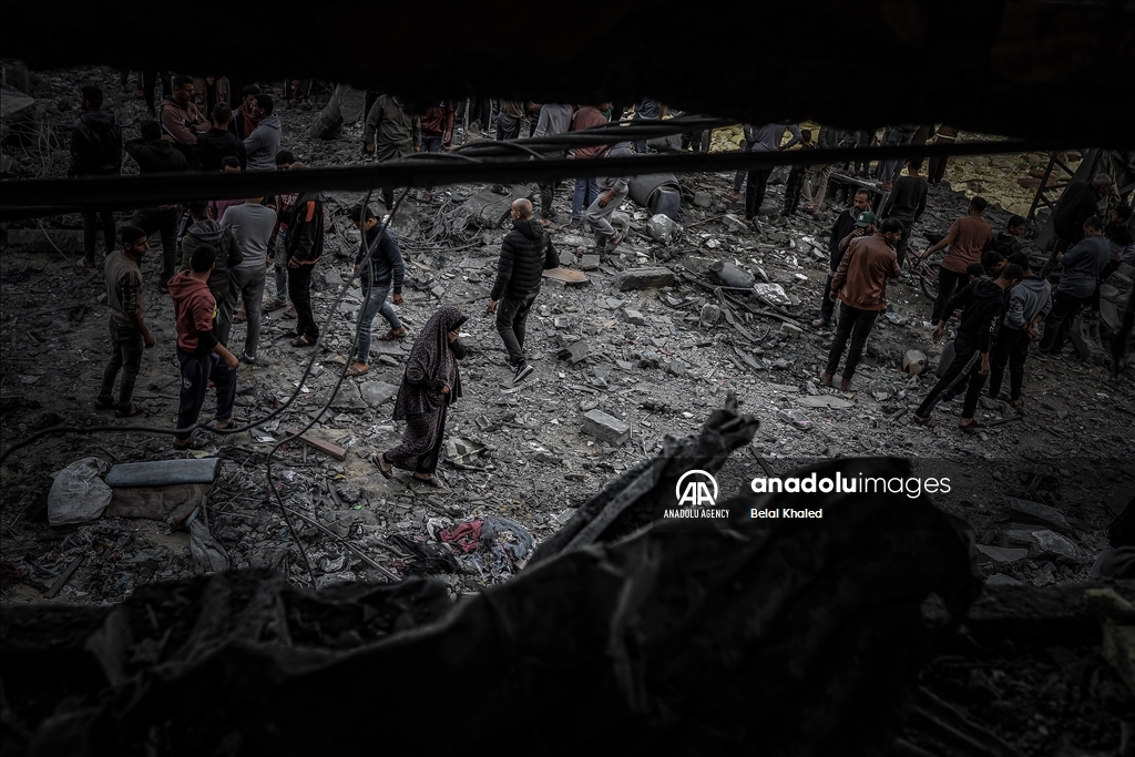 Israeli attacks on Gaza continue