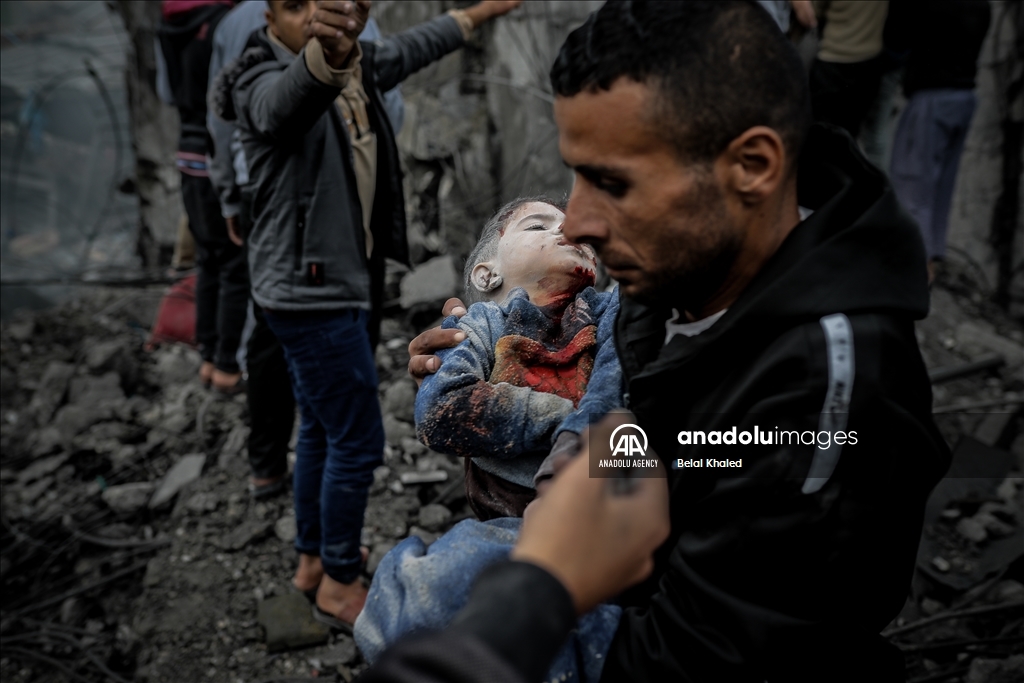 Israeli attacks on Gaza continue