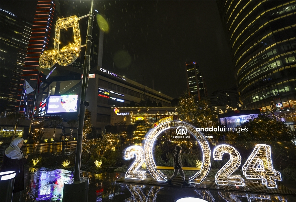 İstanbul'da yeni yıl hazırlıkları