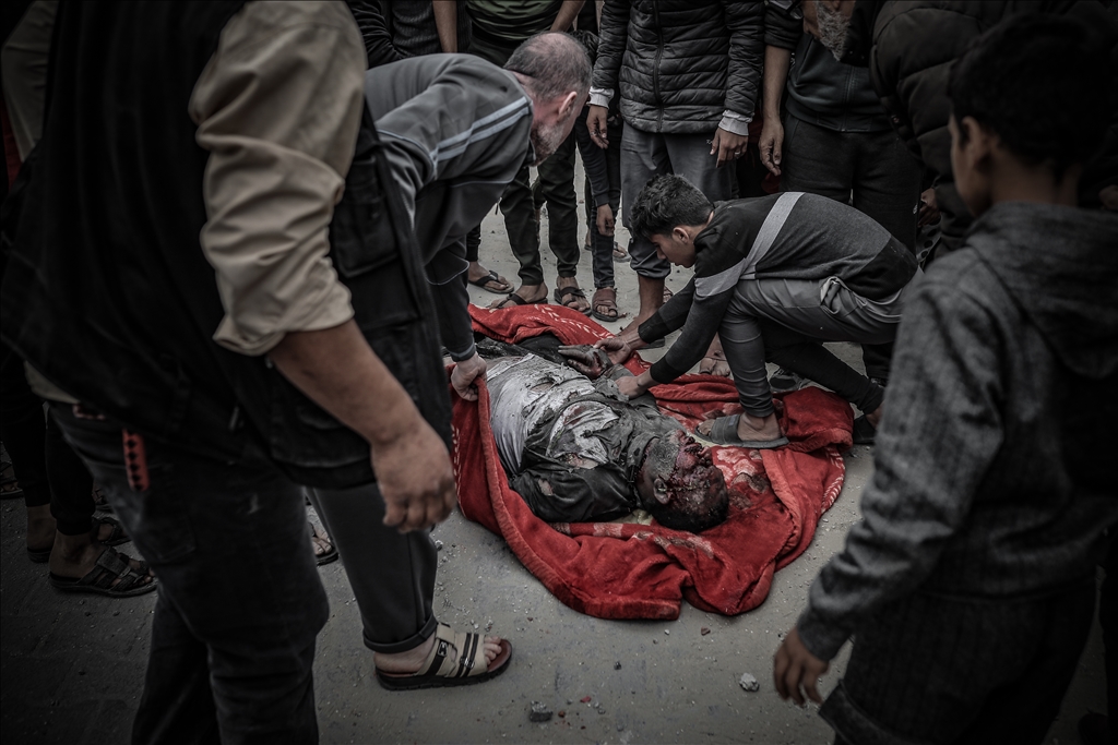 Israeli attacks on Gaza continue