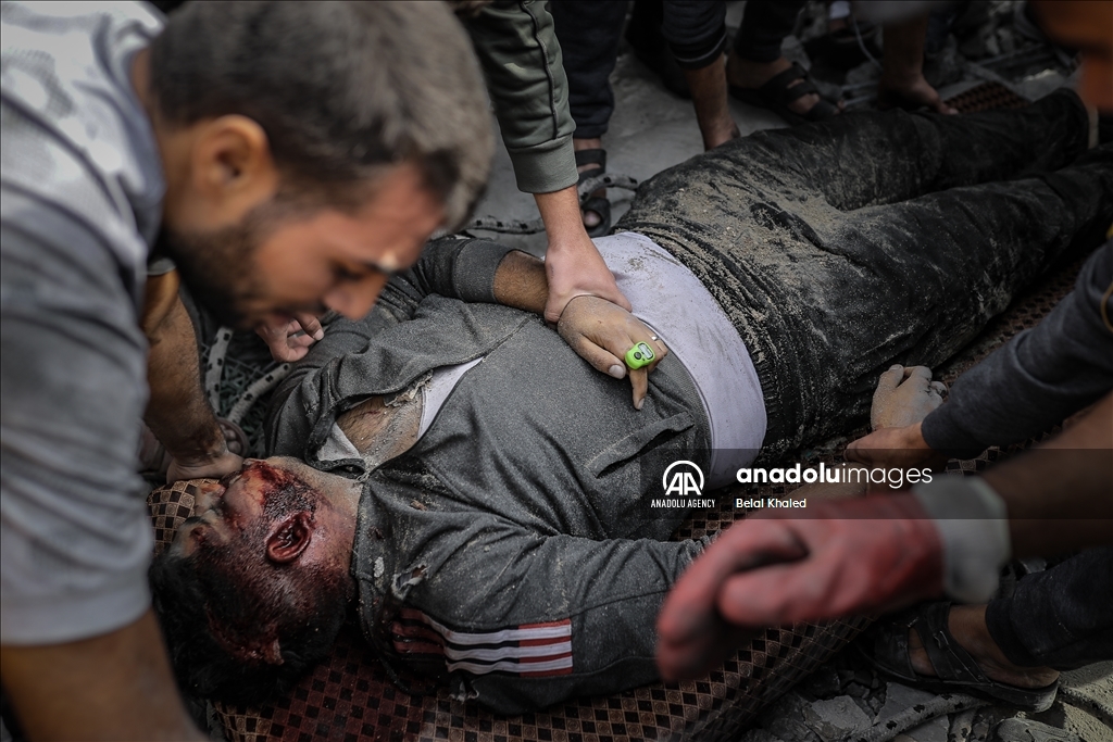 Israeli attacks on Gaza continue