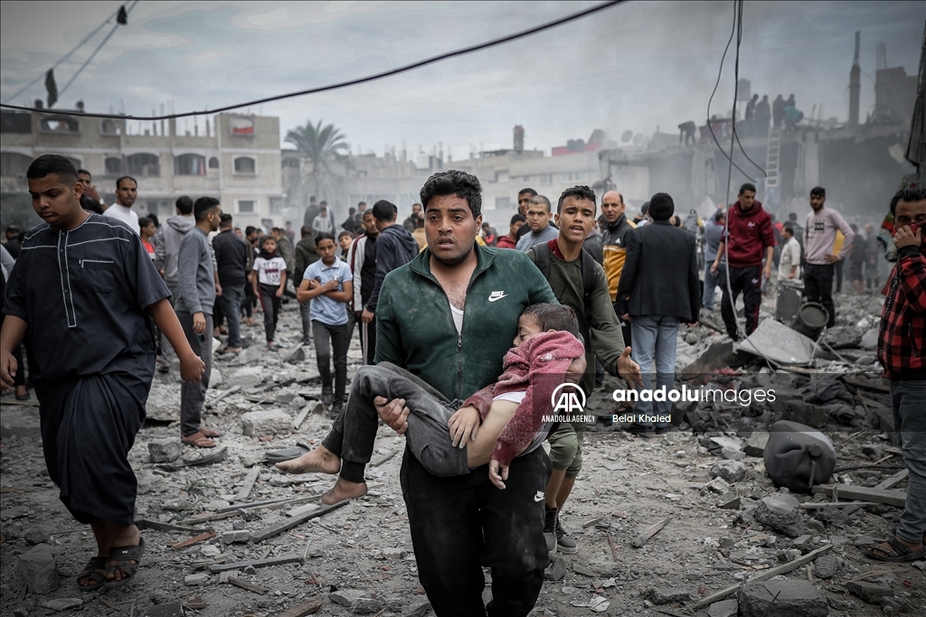 Israeli attacks on Gaza continue