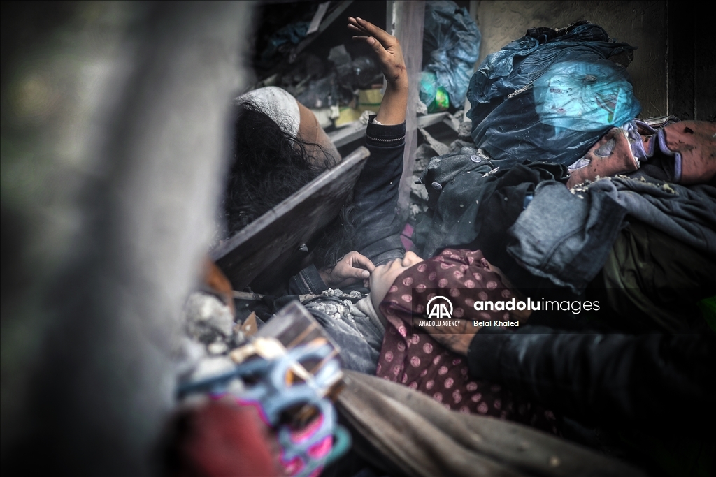 Israeli attacks on Gaza continue