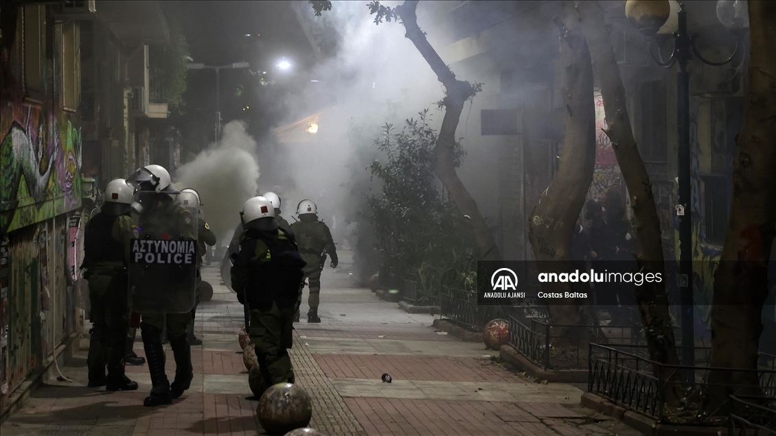 Atina'da, Alexis Grigoropoulos'un ölümünün 15. yıldönümünde protesto düzenlendi