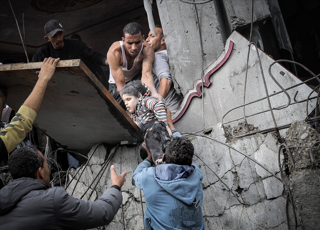 Israeli attacks on Gaza continue