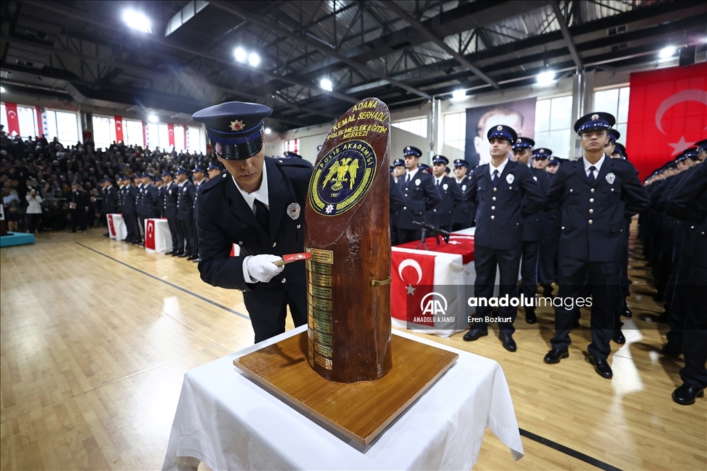 Adana'da eğitimini tamamlayan 750 polis adayı yemin etti