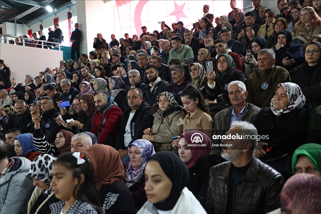 Adana'da eğitimini tamamlayan 750 polis adayı yemin etti