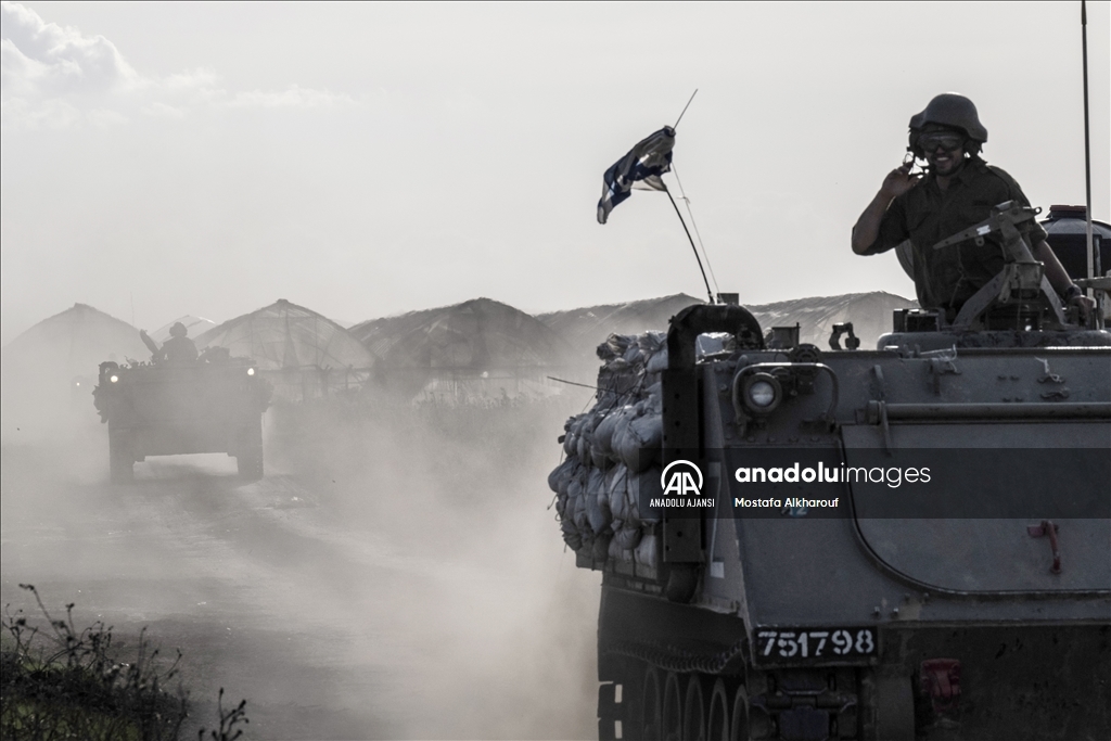 AA ekibi, İsrail ordusunun Gazze’ye yaptığı askeri sevkiyatı görüntüledi