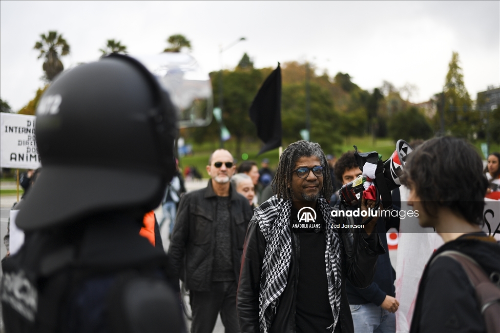 Portekiz'de ilkim değişikliği protestosu