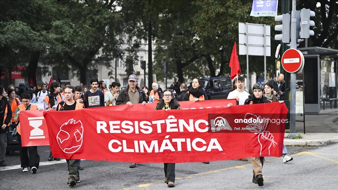 Portekiz'de ilkim değişikliği protestosu