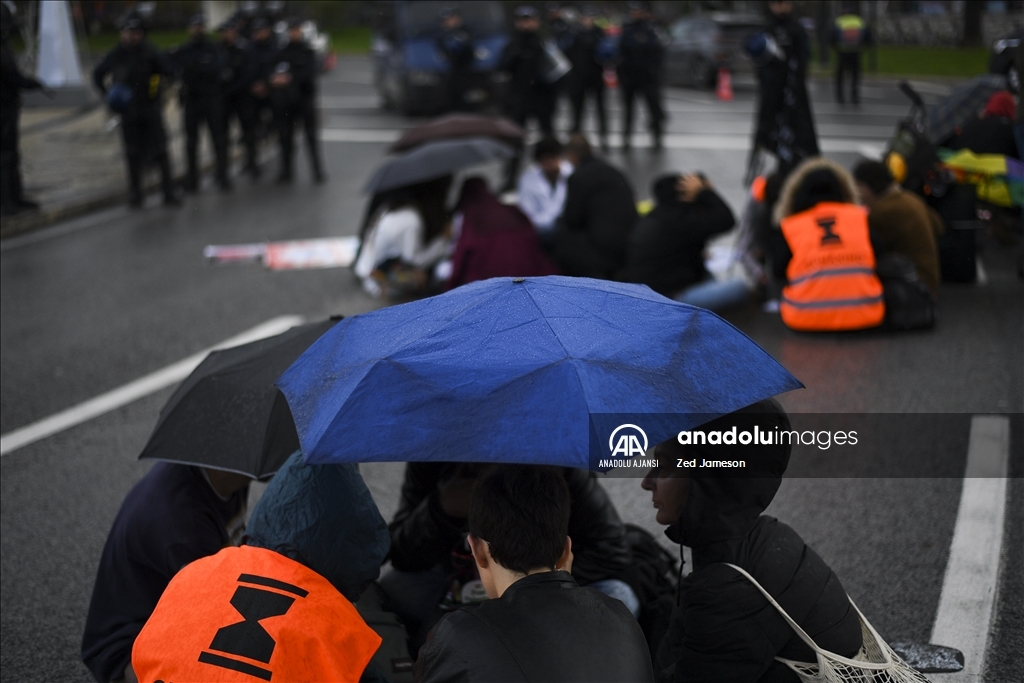 Portekiz'de ilkim değişikliği protestosu