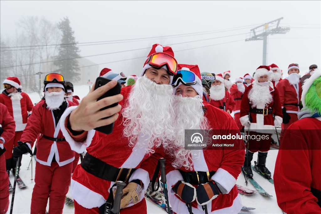Yüzlerce kayakçı ABD'de düzenlenen ''Santa Sunday'' etkinliğine katıldı