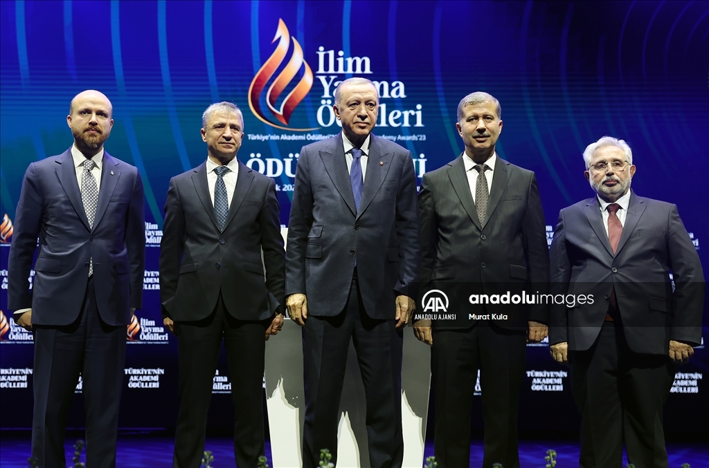 Cumhurbaşkanı Erdoğan, ''İlim Yayma Ödülleri'' töreninde konuştu
