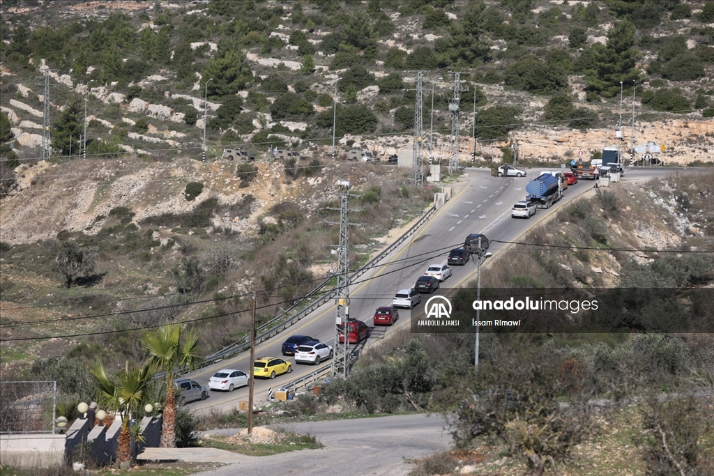 İşgal altındaki Batı Şeria'da düzenlenen silahlı saldırıda bir yerleşimci yaralandı