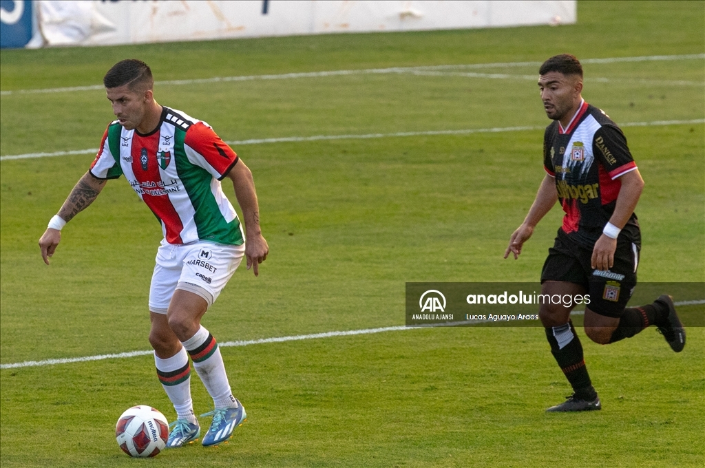 Şili'deki Filistin göçmenleri tarafından kurulan, Palestino futbol kulübü
