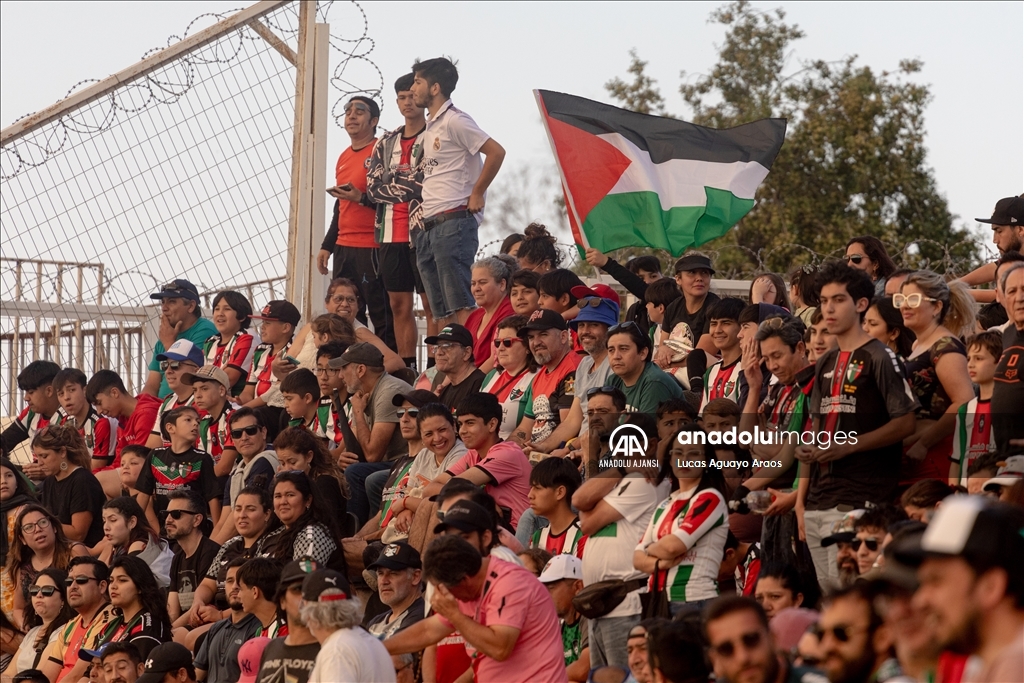Şili'deki Filistin göçmenleri tarafından kurulan, Palestino futbol kulübü