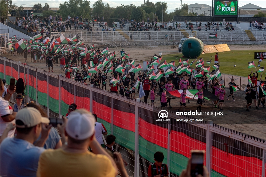 Şili'deki Filistin göçmenleri tarafından kurulan, Palestino futbol kulübü