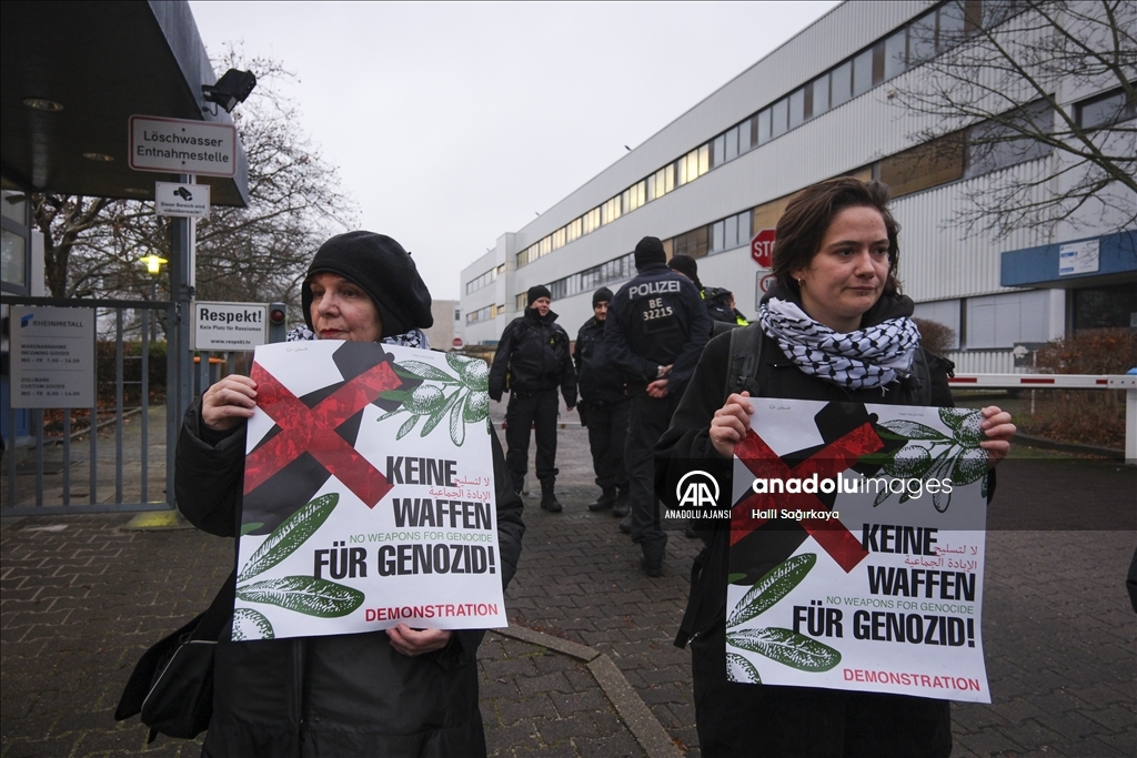 Almanya'da, İsrail'e silah satan Rheinmetall şirketi protesto edildi