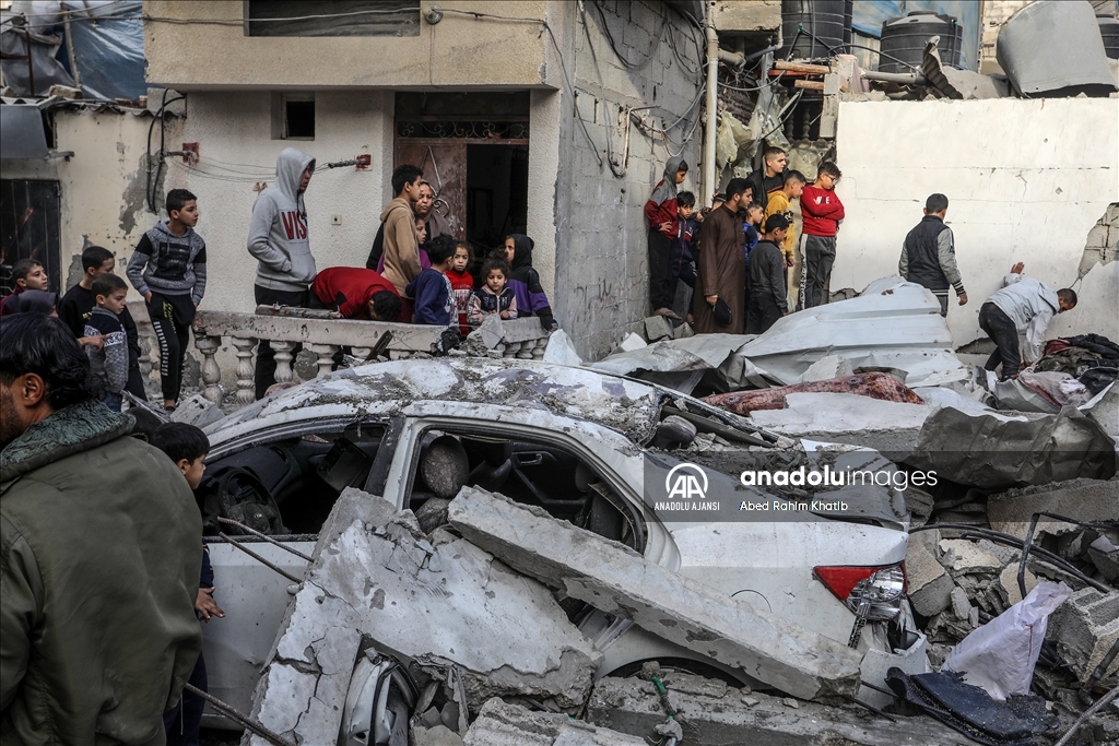 İsrail ordusunun Gazze Şeridi’ne yönelik saldırıları devam ediyor