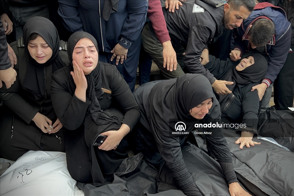 İsrail ordusunun Gazze Şeridi’ne yönelik saldırıları devam ediyor