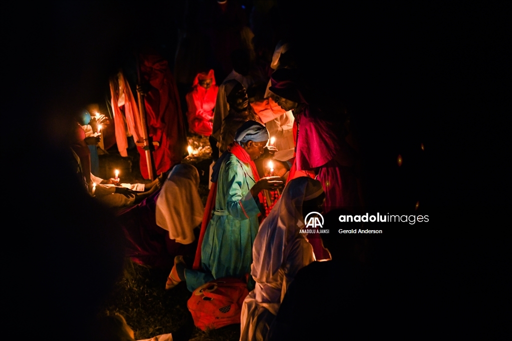 Kenya'da Legio Maria Kilise üyelerinin Noel töreni