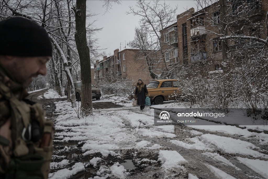 Harsh living conditions in Ukraine's Chasiv Yar amid Russia-Ukraine war