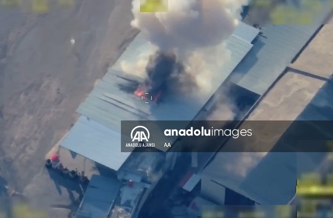 PKK'ya ait Suriye Aynularab, Kamışlı ve Amude'deki tesisler imha edildi