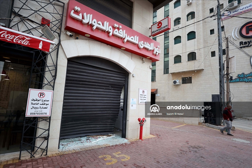 İsrail güçleri, işgal altındaki Batı Şeria'da bir Filistinliyi öldürdü, 13 kişiyi yaraladı