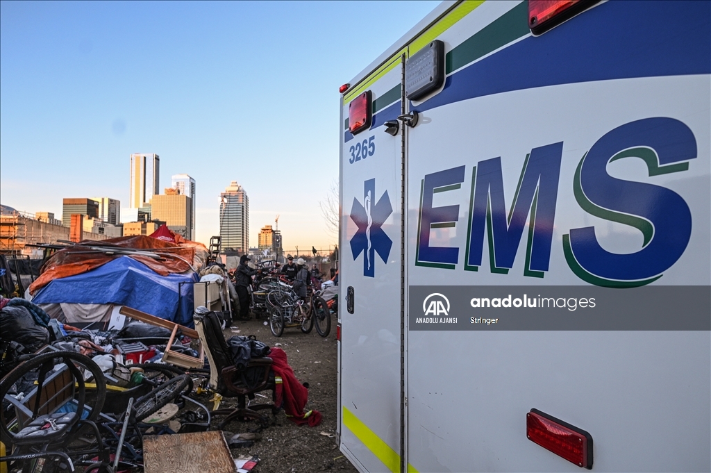Kanada'nın Edmonton kentinde evsiz kampları kaldırılıyor