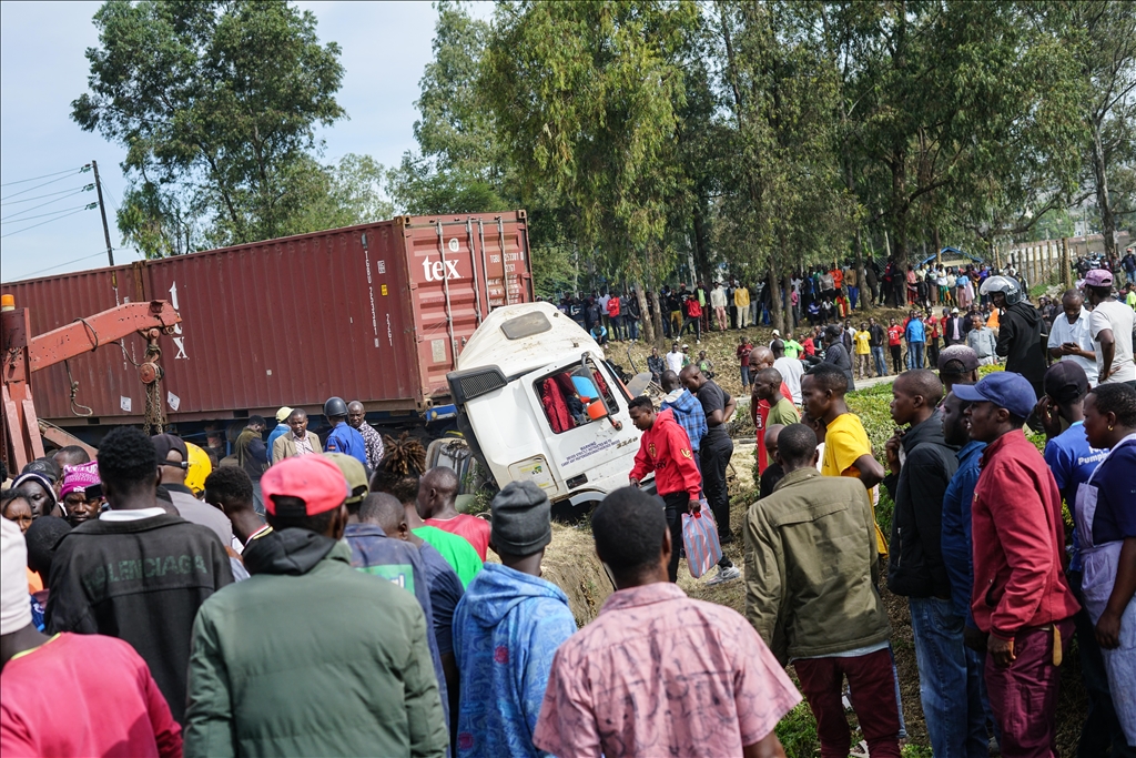 Kenya'daki trafik kazasında 8 kişi hayatını kaybetti Anadolu Ajansı