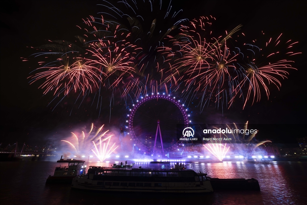Londra'da yıl başı kutlamaları