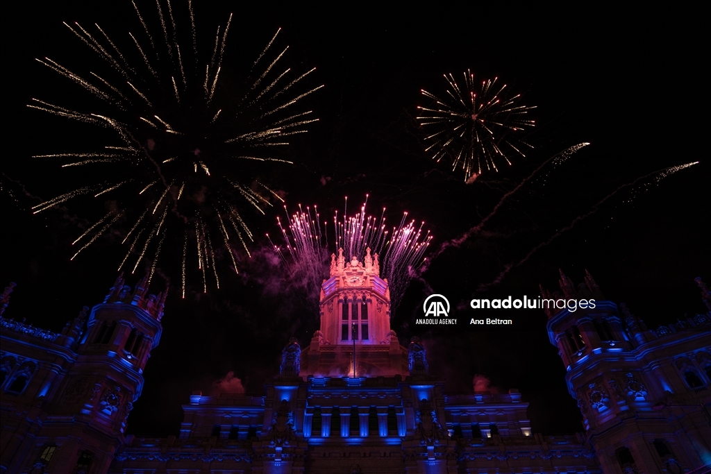 В Мадриде прошел традиционный детский праздник - «Кавалькада Трех Королей»