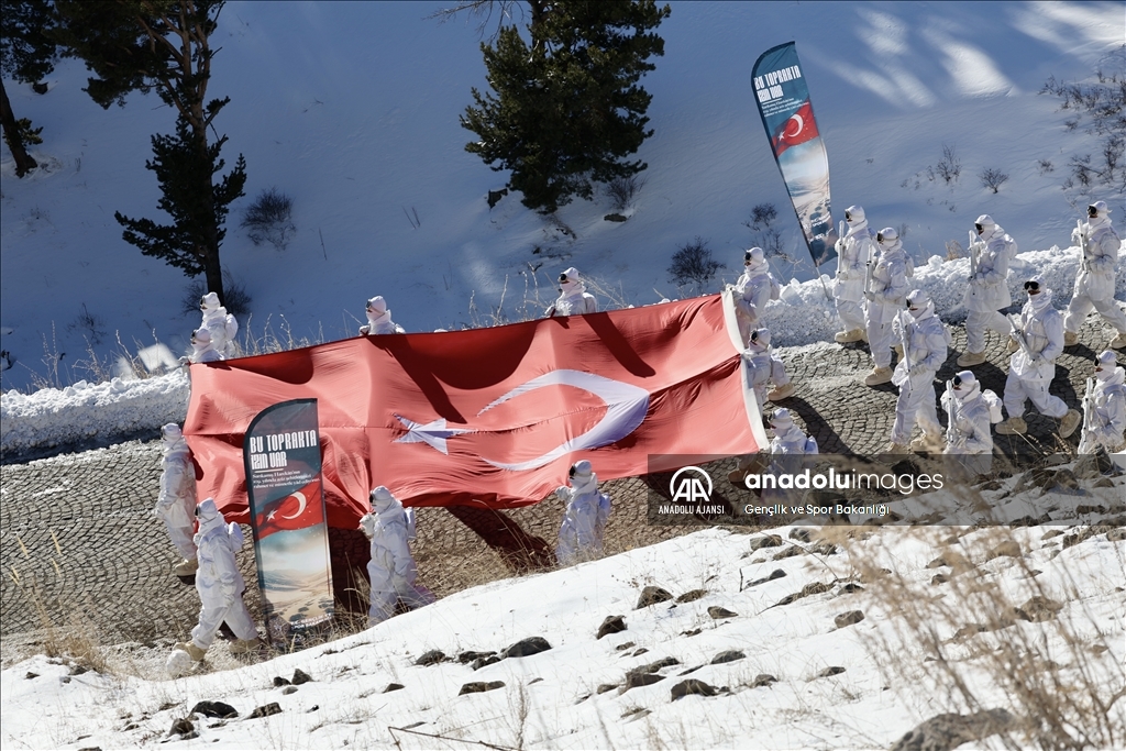 Türkiye "Bu toprakta izin var" temasıyla Sarıkamış'ta yürüyüşe başladı